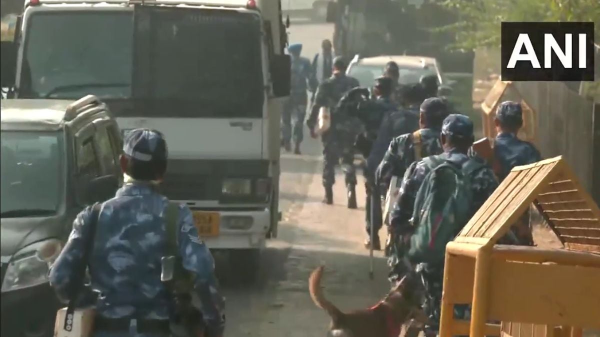 Traffic jams, heavy security in Delhi as farmer unions head to India’s capital after 4 years