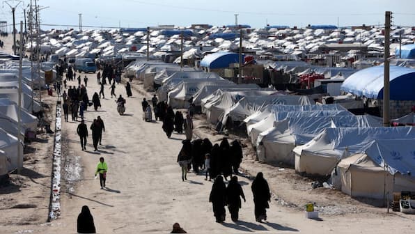 Amid Turkey's offensive, Iraqis & Syrian Kurds fear Islamic State's attempts to free thousands of prisoners
