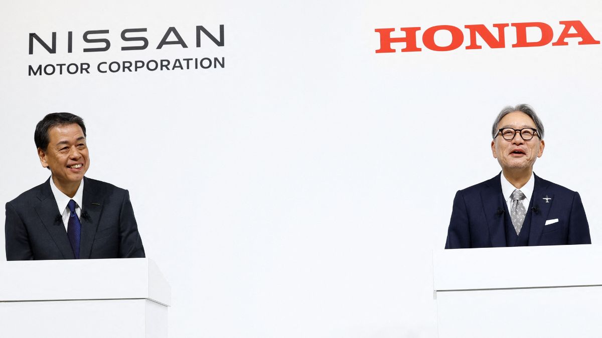 Honda & Nissan officially start merger talks to form world's 3rd largest automobile company Honda & Nissan officially start merger talks to form world's 3rd largest automobile company