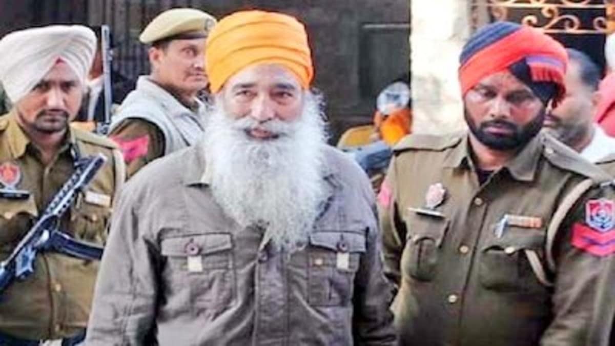 Who is Narain Singh Chaura, the man who attempted to shoot Sukhbir Singh Badal at Golden Temple?