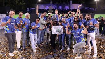 Hyderabad Strikers celebrate after defeating Yash Mumbai Eagles in the final of TPL 2024. Image credit: Tennis Premier League