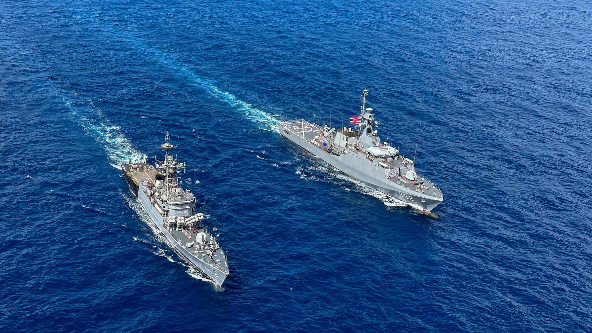 Indian Navy Day 2024: 24 ships, 40 aircraft on display as President Murmu watches Puri event; 10 things to know Indian Navy Day 2024: 24 ships, 40 aircraft on display as President Murmu watches Puri event; 10 things to know