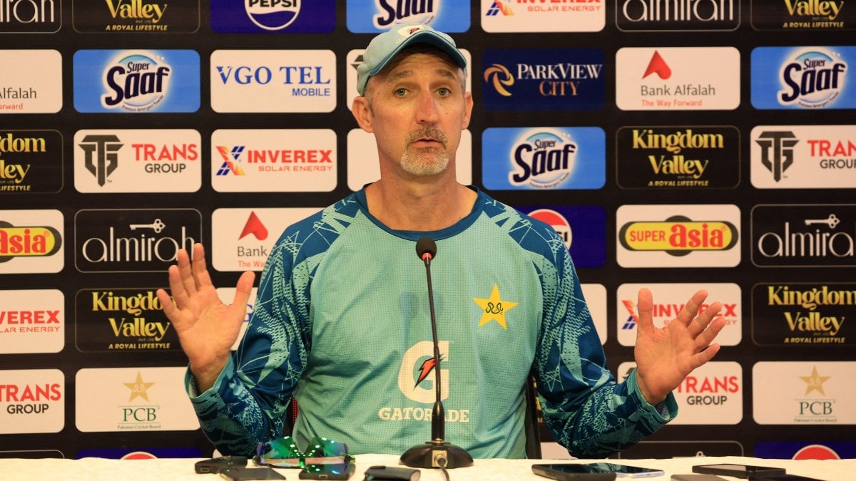 In latest setback for Pakistan team, Test coach Gillespie resigns ahead of South Africa Tests