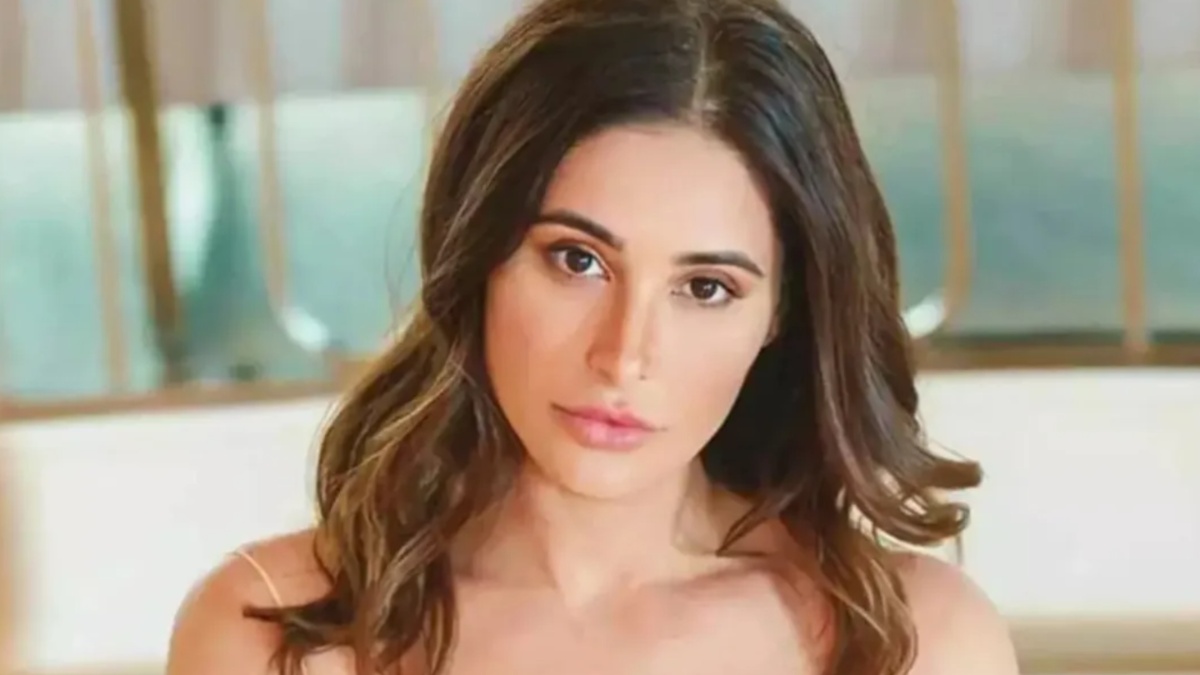 Nargis Fakhri has not been in touch with murder accused sister Aliya Fakhri for 20 years, learnt about case via newspapers Nargis Fakhri has not been in touch with murder accused sister Aliya Fakhri for 20 years, learnt about case via newspapers