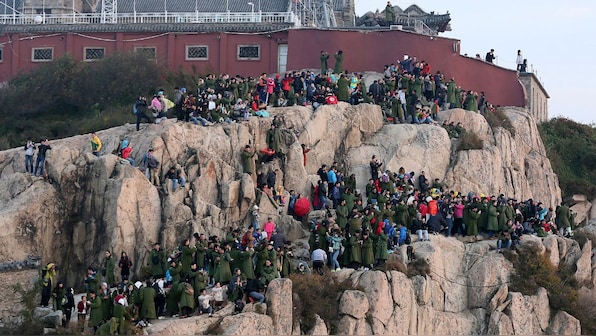 China’s economy has given rise to ‘climbing buddies’: What are they?