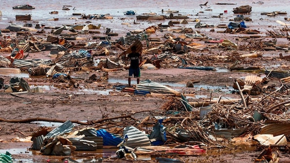 At least 3rd food distribution-related stampede in Nigeria in a week; several dead