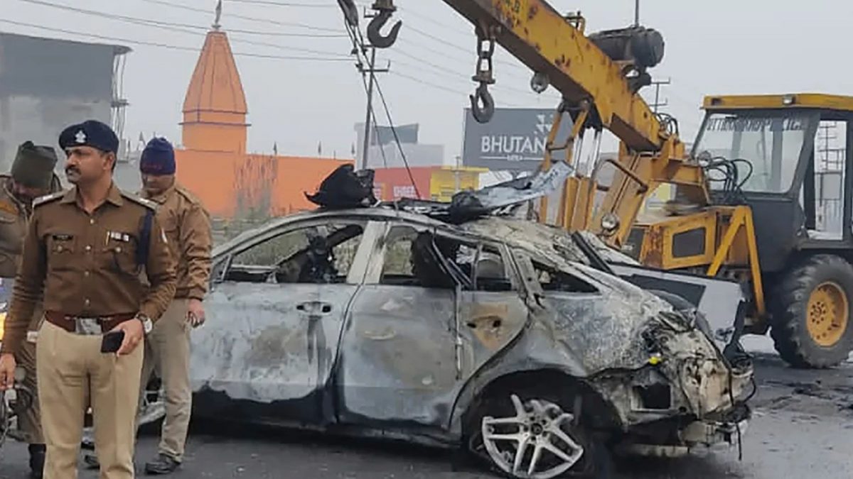 Police investigate the scene of the accident near Roorkee, Uttarakhand. Source: AP | File. Police investigate the scene of the accident near Roorkee, Uttarakhand. Source: AP | File.
