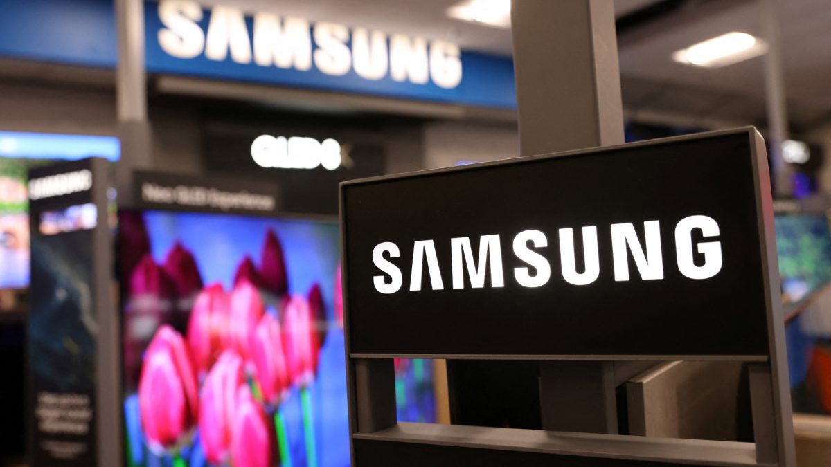 Samsung has been seeing impressive results from its cloud services division, which recorded a 35% jump in revenue in the third quarter of 2024 compared to the same period the previous year. Image Credit: Reuters Samsung has been seeing impressive results from its cloud services division, which recorded a 35% jump in revenue in the third quarter of 2024 compared to the same period the previous year. Image Credit: Reuters