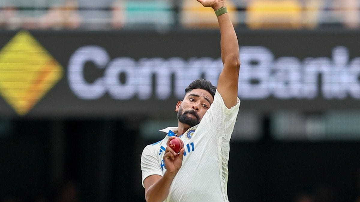 IND vs AUS: Mohammed Siraj hobbles off the field after suffering injury on Day 2 of Brisbane Test