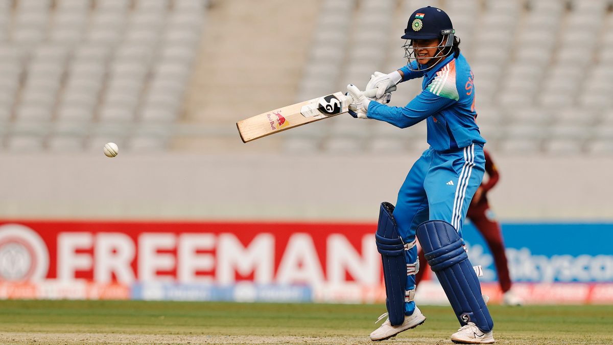Smriti Mandhana breaks another record, becomes women's batter with most international runs in a calendar year Smriti Mandhana breaks another record, becomes women's batter with most international runs in a calendar year