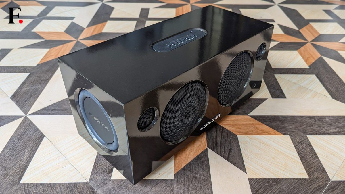 Sonodyne Malhar Hi-Fi Wireless Music System Review: Blast from the past Sonodyne Malhar Hi-Fi Wireless Music System Review: Blast from the past