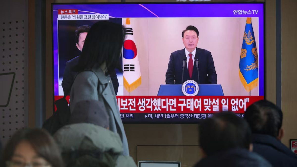 'It’s a knife dance’: South Korea’s Yoon defiant amid pressure to quit ahead of second impeachment move 'It’s a knife dance’: South Korea’s Yoon defiant amid pressure to quit ahead of second impeachment move