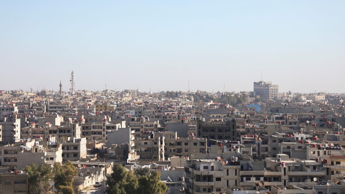 Mass graves show Syrian civil war death toll exceeds 528,500: Monitor Mass graves show Syrian civil war death toll exceeds 528,500: Monitor