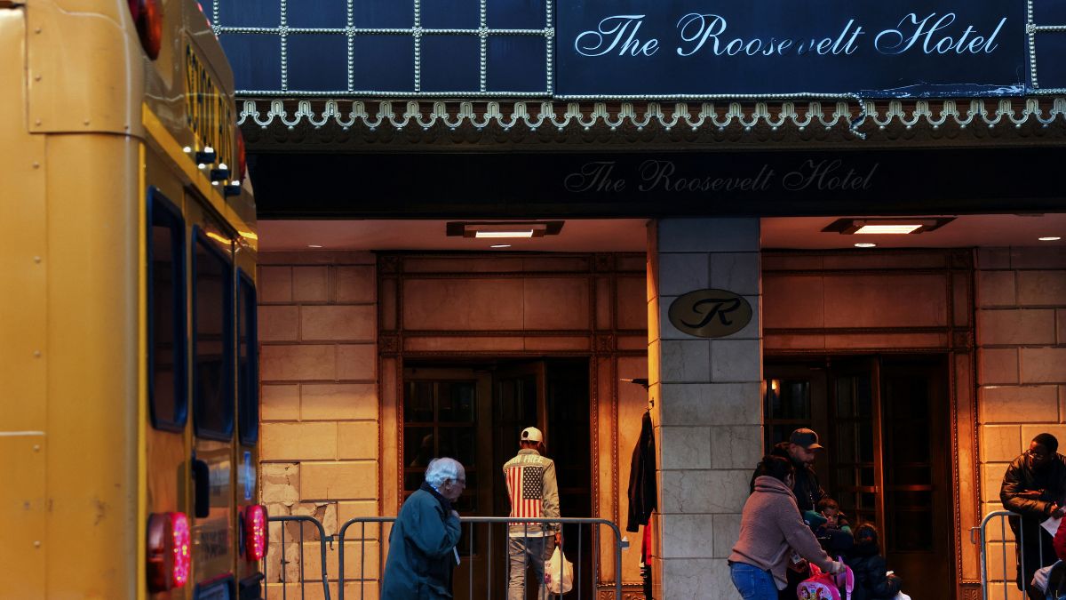 Is New York City paying $220 million in rent to Pakistan-owned Roosevelt hotel? Is New York City paying $220 million in rent to Pakistan-owned Roosevelt hotel?