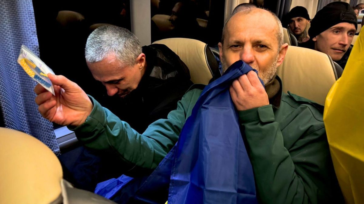 Happy ending to 2024: Russia, Ukraine exchange over 300 prisoners of war in UAE-brokered deal Happy ending to 2024: Russia, Ukraine exchange over 300 prisoners of war in UAE-brokered deal