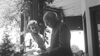 Jawaharlal Nehru's correspondence with Lady Edwina Mountbatten has come to the spotlight. Wikimedia Commons