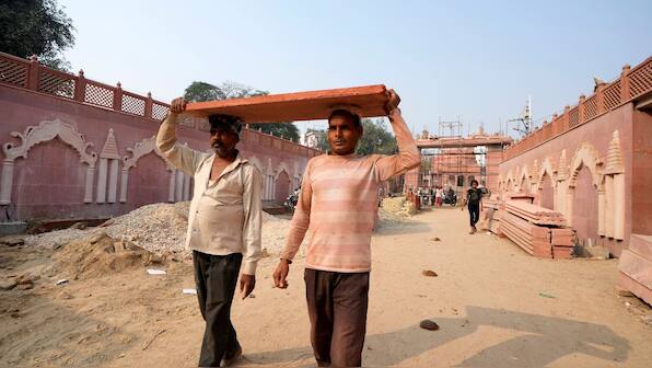 Mahakumbh 2025: Uttar Pradesh govt races against time to give Prayagraj a facelift