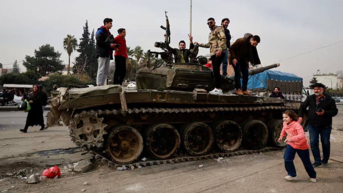 Poor morale, reliance on foreign allies: The collapse of Assad’s army in Syria explained