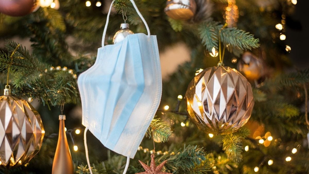 Do you find yourself sneezing during the holidays? It might be the Christmas tree syndrome