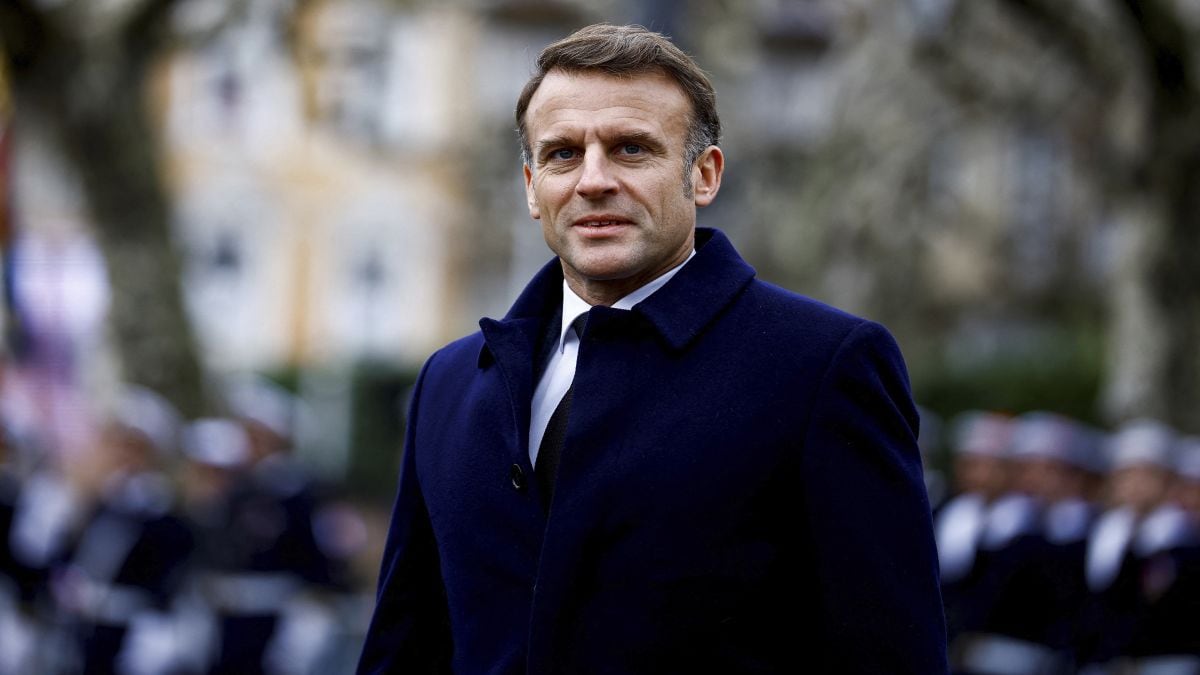 Will France get a new PM today, one who stays in office?