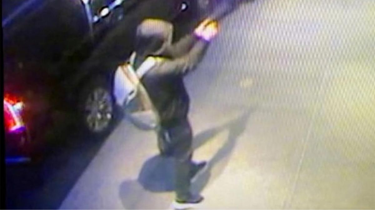An image of the individual sought in connection to the investigation of the shooting death of Brian Thompson, the CEO of UnitedHealth's insurance unit, is seen in a still image from surveillance video taken outside a hotel in the Manhattan borough of New York City, US December 4, 2024. NYPD News/Handout via Reuters An image of the individual sought in connection to the investigation of the shooting death of Brian Thompson, the CEO of UnitedHealth's insurance unit, is seen in a still image from surveillance video taken outside a hotel in the Manhattan borough of New York City, US December 4, 2024. NYPD News/Handout via Reuters