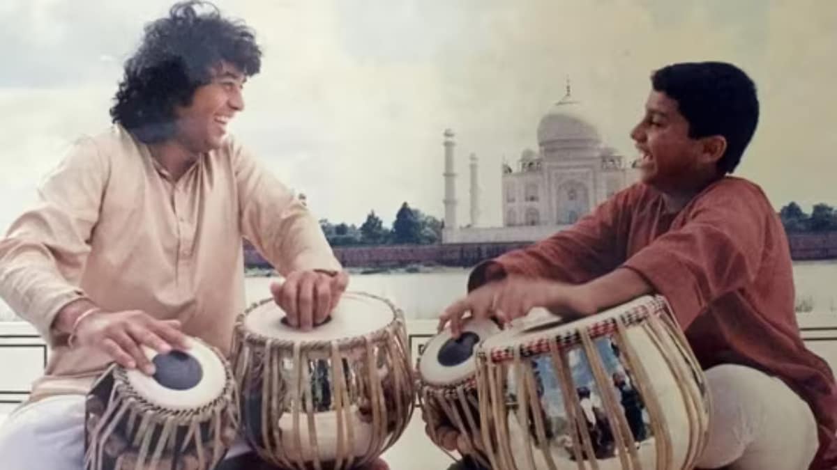 How table maestro Zakir Hussain immortalized his 'Waah Taj' ad against the backdrop of the iconic Taj Mahal