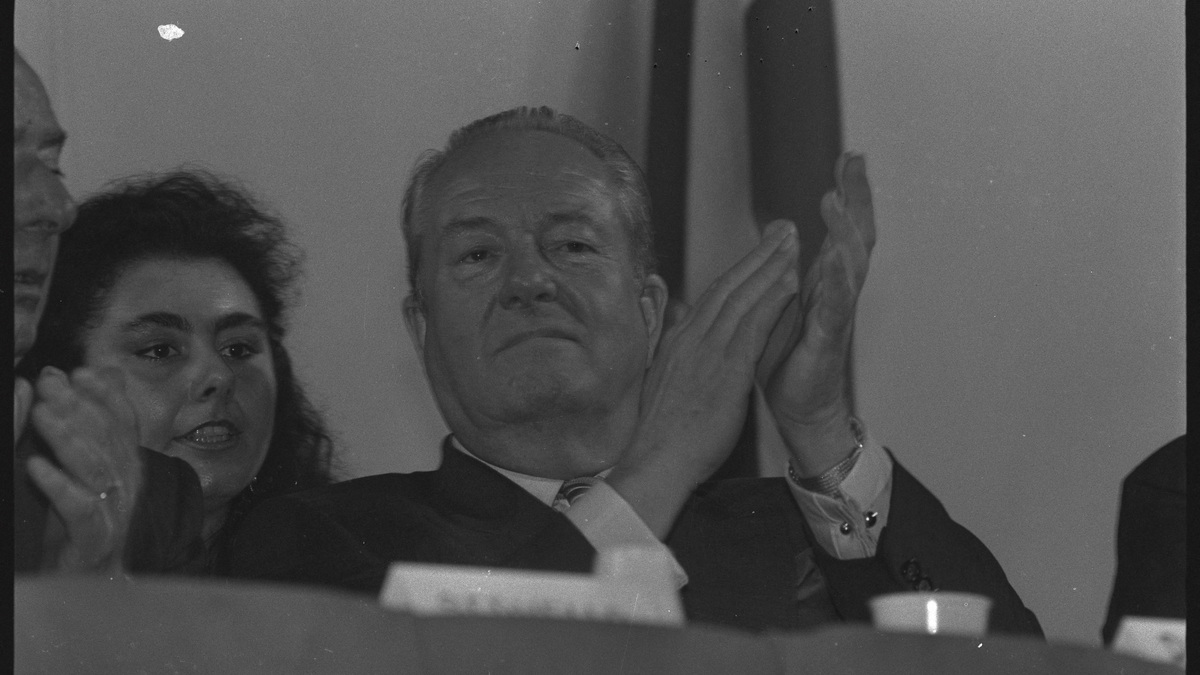 Jean-Marie Le Pen applauds a speech during an Italian neo-fascist MSI party rally in a Rome cinema in 1988. Reuters Jean-Marie Le Pen applauds a speech during an Italian neo-fascist MSI party rally in a Rome cinema in 1988. Reuters