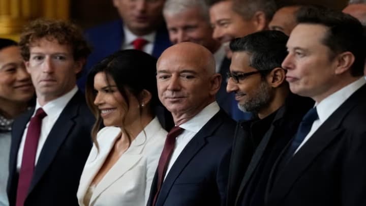Billionaires in front of Cabinet: A look at who stood where at Trump's inauguration Billionaires in front of Cabinet: A look at who stood where at Trump's inauguration