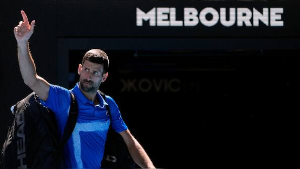 Djokovic booed after retiring in Aus Open semi-final; Zverev, McEnroe condemn crowd: 'Novak has given absolutely everything'