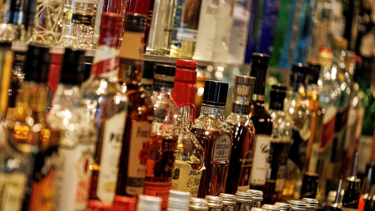 WHO wants cigarette-style cancer warnings on alcohol bottles WHO wants cigarette-style cancer warnings on alcohol bottles