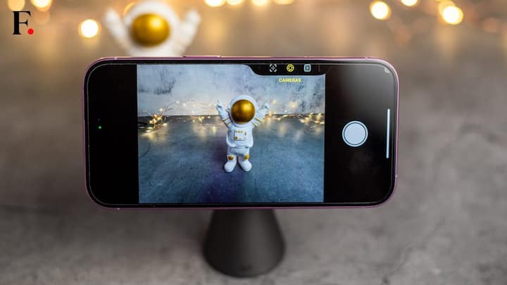 Apple’s iPhone 17 and iOS 19 to get a redesigned Camera App based on the Vision Pro
