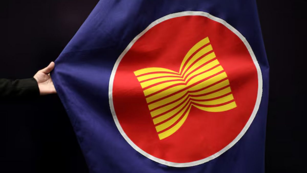 Asean nations are struggling under the weight of the Trump tariffs,with some seeking to balance it with China's trade overtures. Representational image: Reuters  Asean nations are struggling under the weight of the Trump tariffs,with some seeking to balance it with China's trade overtures. Representational image: Reuters