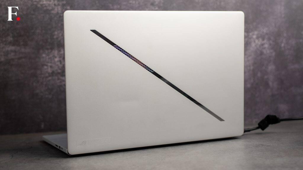 Asus ROG Zephyrus G16 Review-01-2025-01-a1cd889659d0d7cb0a0756d1912668e0