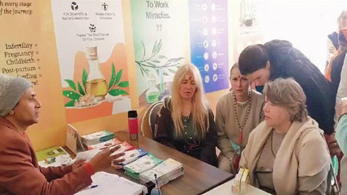 Over 1.21 lakh devotees benefit from Ayush services at Mahakumbh Over 1.21 lakh devotees benefit from Ayush services at Mahakumbh