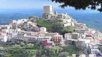 Belcastro, in southern Italy, is home to around 1,200 people. Image Courtesy: Facebook