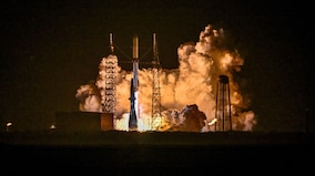 Can Blue Origin's New Glenn rocket challenge SpaceX's dominance?