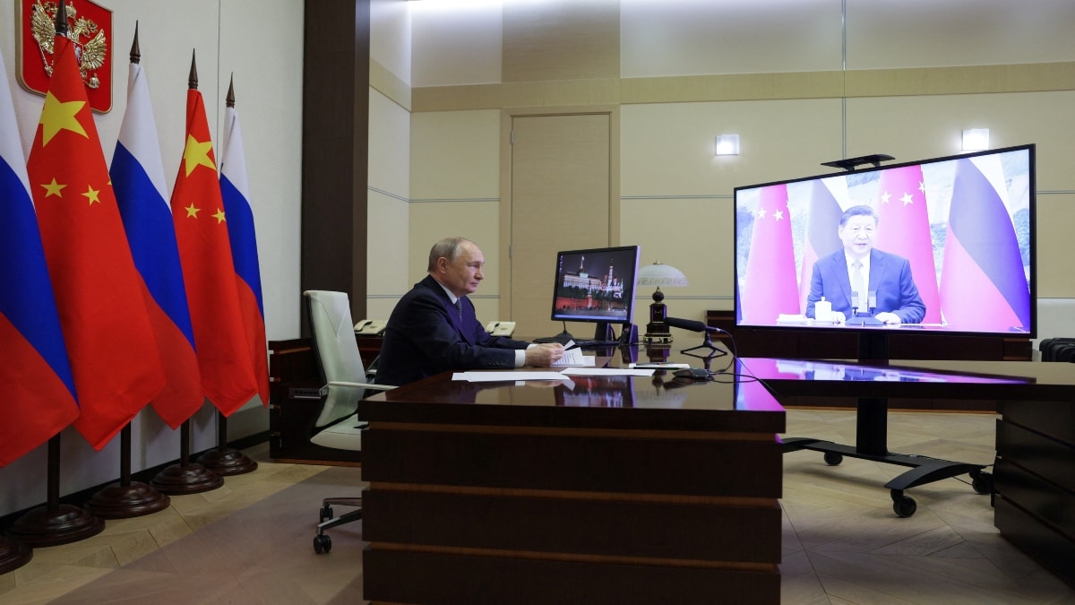 'We build our ties on basis of friendship': Putin, Xi strengthen ties in video call as Trump assumes presidency