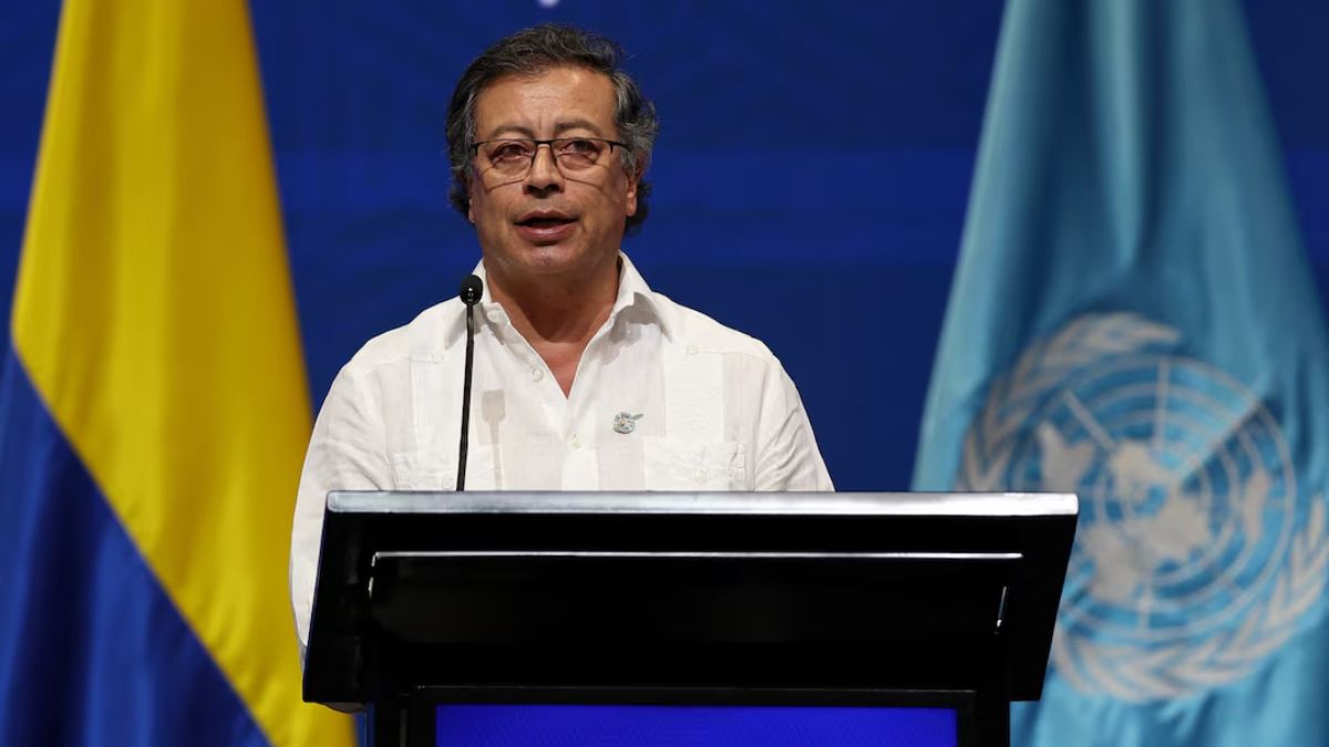 Colombian President Gustavo Petro announced the suspension of peace negotiations on Friday (January 17). Reuters Colombian President Gustavo Petro announced the suspension of peace negotiations on Friday (January 17). Reuters
