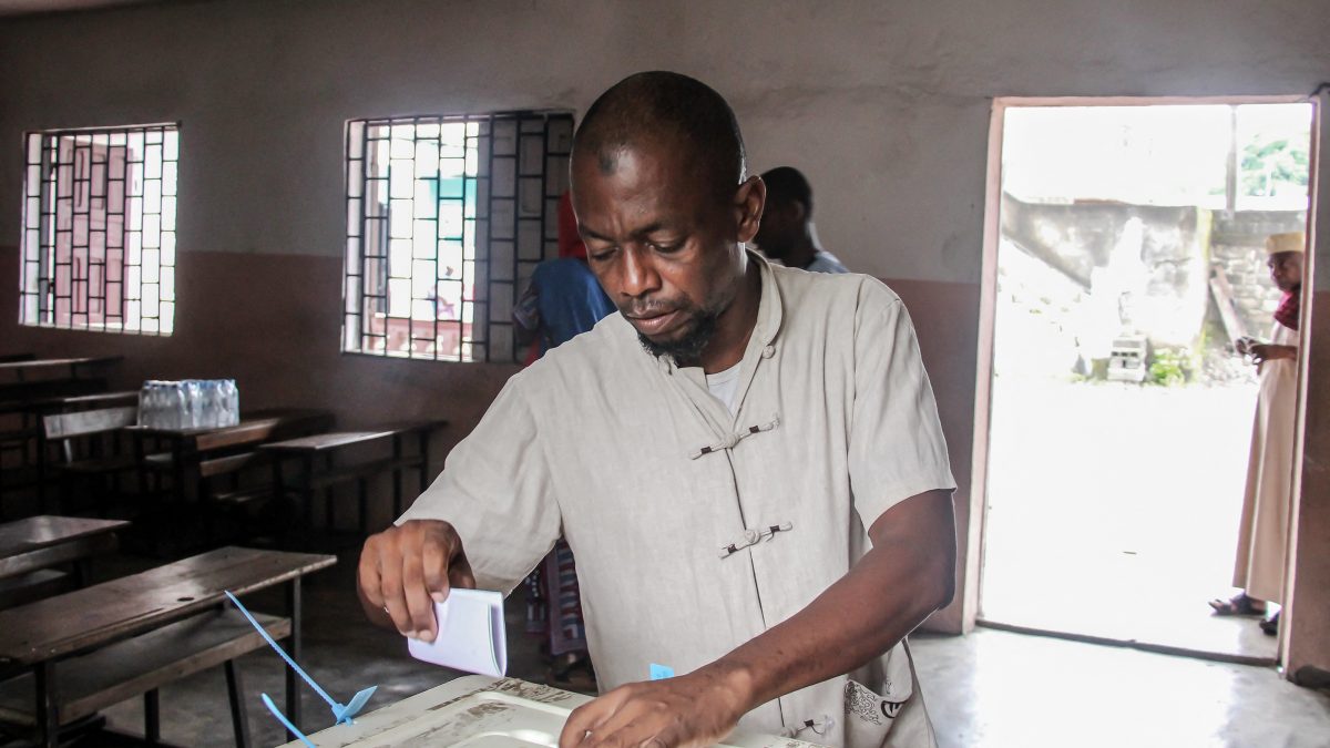 Comoros goes to the polls amid opposition boycott, transparency concerns