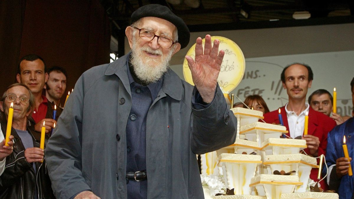 Abbé Pierre, a well-known activist for the poor and the homeless who died in 2007 at the age of 94, is pictured in this Oct. 3, 2002, file photo. French Catholics were shocked to learn July 17, 2024 of the sexual assault or sexual harassment allegations against the famed priest. (Photo: Reuters) Abbé Pierre, a well-known activist for the poor and the homeless who died in 2007 at the age of 94, is pictured in this Oct. 3, 2002, file photo. French Catholics were shocked to learn July 17, 2024 of the sexual assault or sexual harassment allegations against the famed priest. (Photo: Reuters)