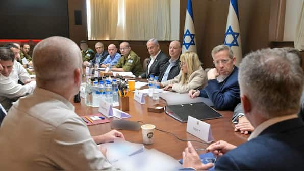 Israel's Security Cabinet approves deal with Hamas, full Cabinet to hold vote soon