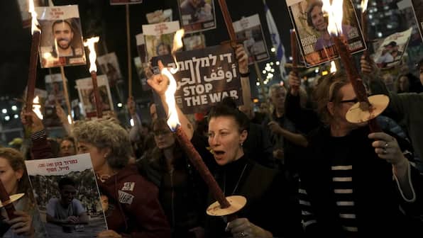 Ceasefire delayed as Israel waits for Hamas hostage list