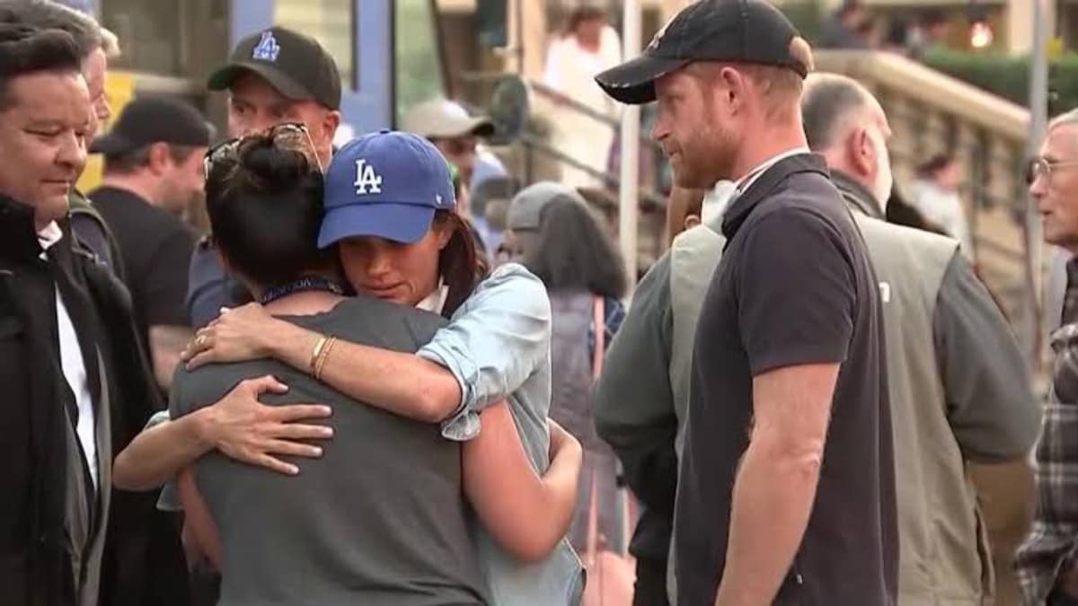 Cheap publicity stunt by Meghan & Harry; labelled as ‘disaster tourists’ by Justine Bateman after photo with LA wildfire victims