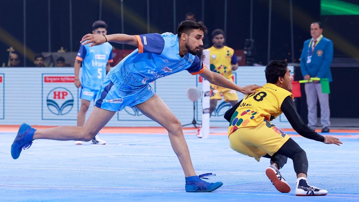 Kho Kho World Cup 2025: Indian men's and women's teams storm into semi-finals