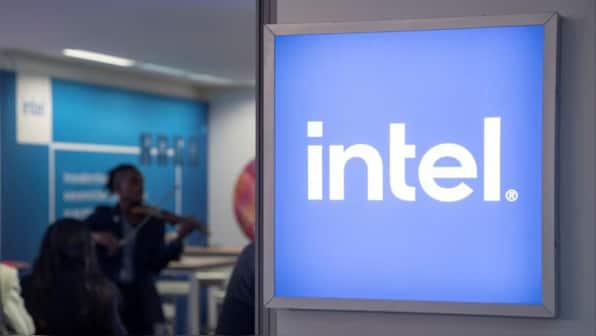 Intel to be split in two, VC and investment arm named Intel Capital to be spun into a different company