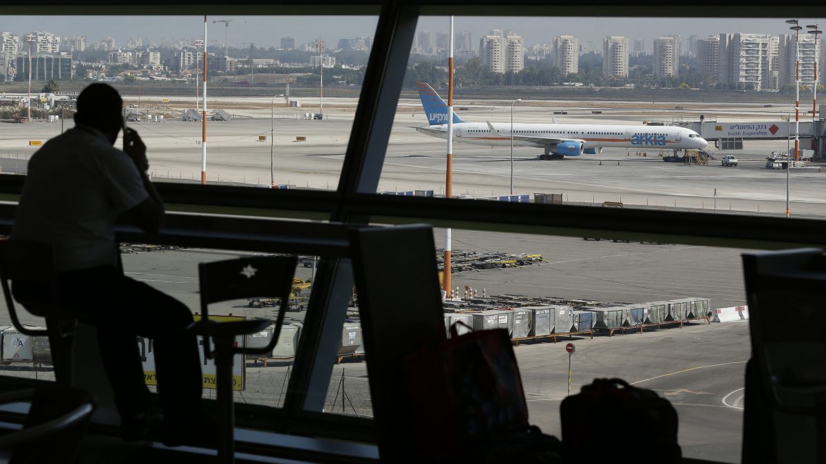 Houthis claim responsibility of the missile strike at Israel’s Ben Gurion airport, injuring 8 people Houthis claim responsibility of the missile strike at Israel’s Ben Gurion airport, injuring 8 people