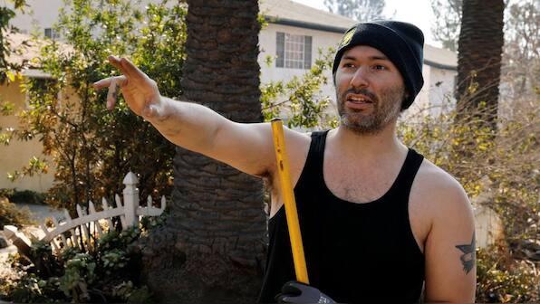 This man chose not to as the LA wildfire spread to his neighbourhood. He saved three houses