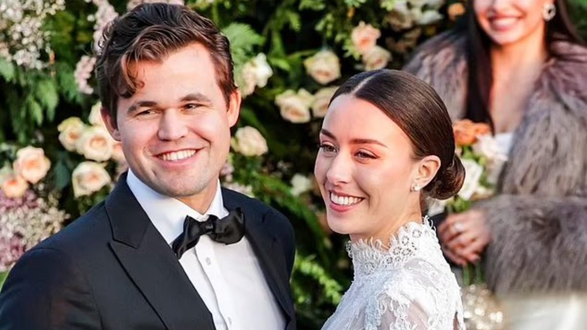Magnus Carlsen poses for a photograph with his wife Ella Victoria Malone. Image: @mahdi on X Magnus Carlsen poses for a photograph with his wife Ella Victoria Malone. Image: @mahdi on X