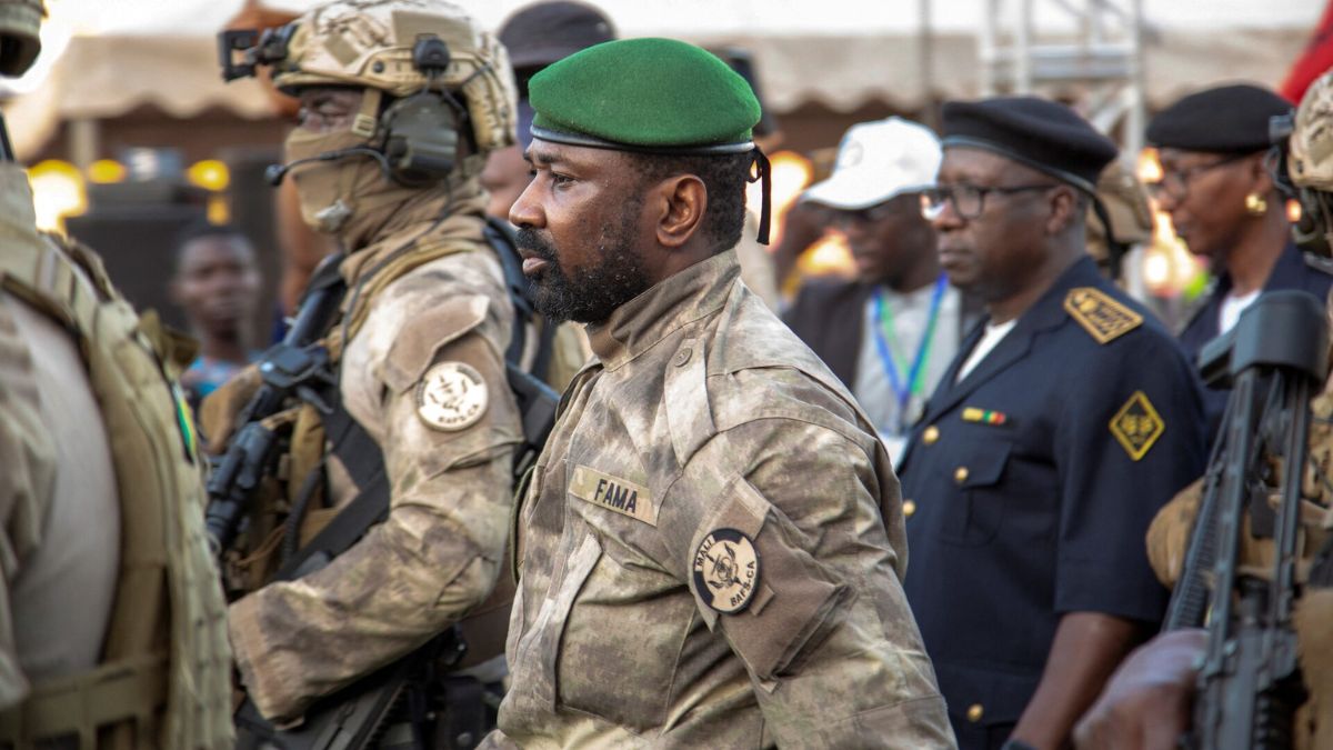 32 die in suspected jihadist attack in Mali: Report 32 die in suspected jihadist attack in Mali: Report