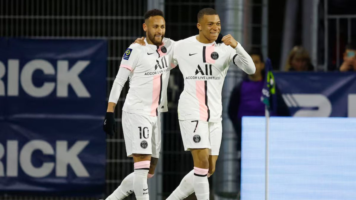 Kylian Mbappe hits back at Neymar’s claim of being 'jealous' with Lionel Messi Kylian Mbappe hits back at Neymar’s claim of being 'jealous' with Lionel Messi